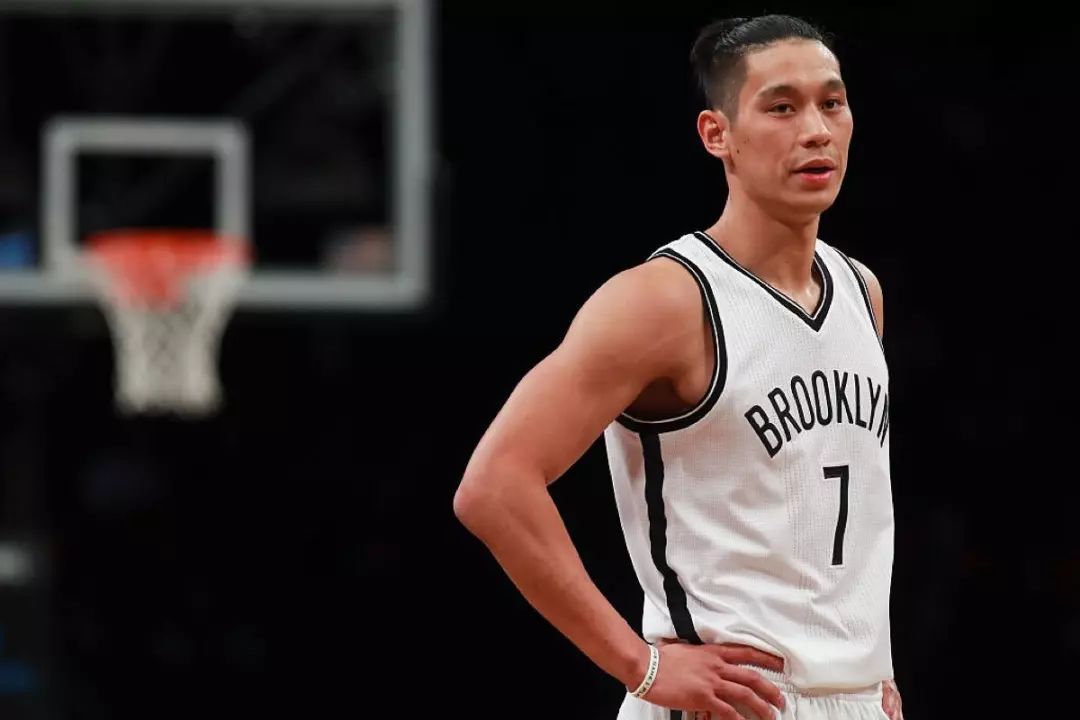 包含那不勒斯发布备战花絮，国际比赛日防线松动，NBA总决赛任务艰巨，年轻球员得到机会的词条